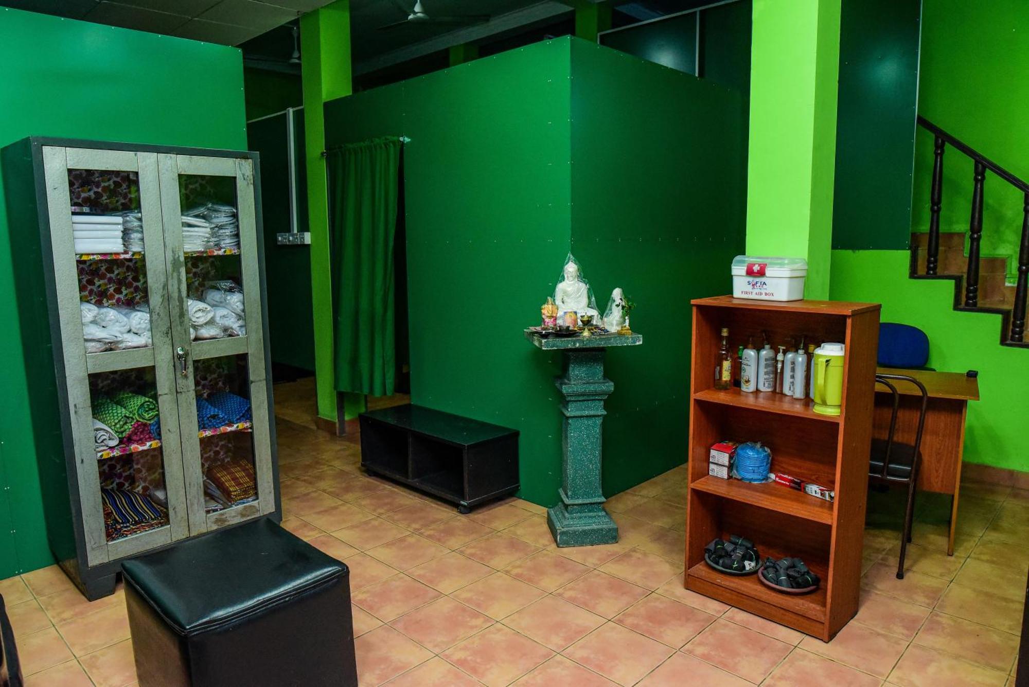 Kandy Paradise Hotel & Spa Gelioya エクステリア 写真