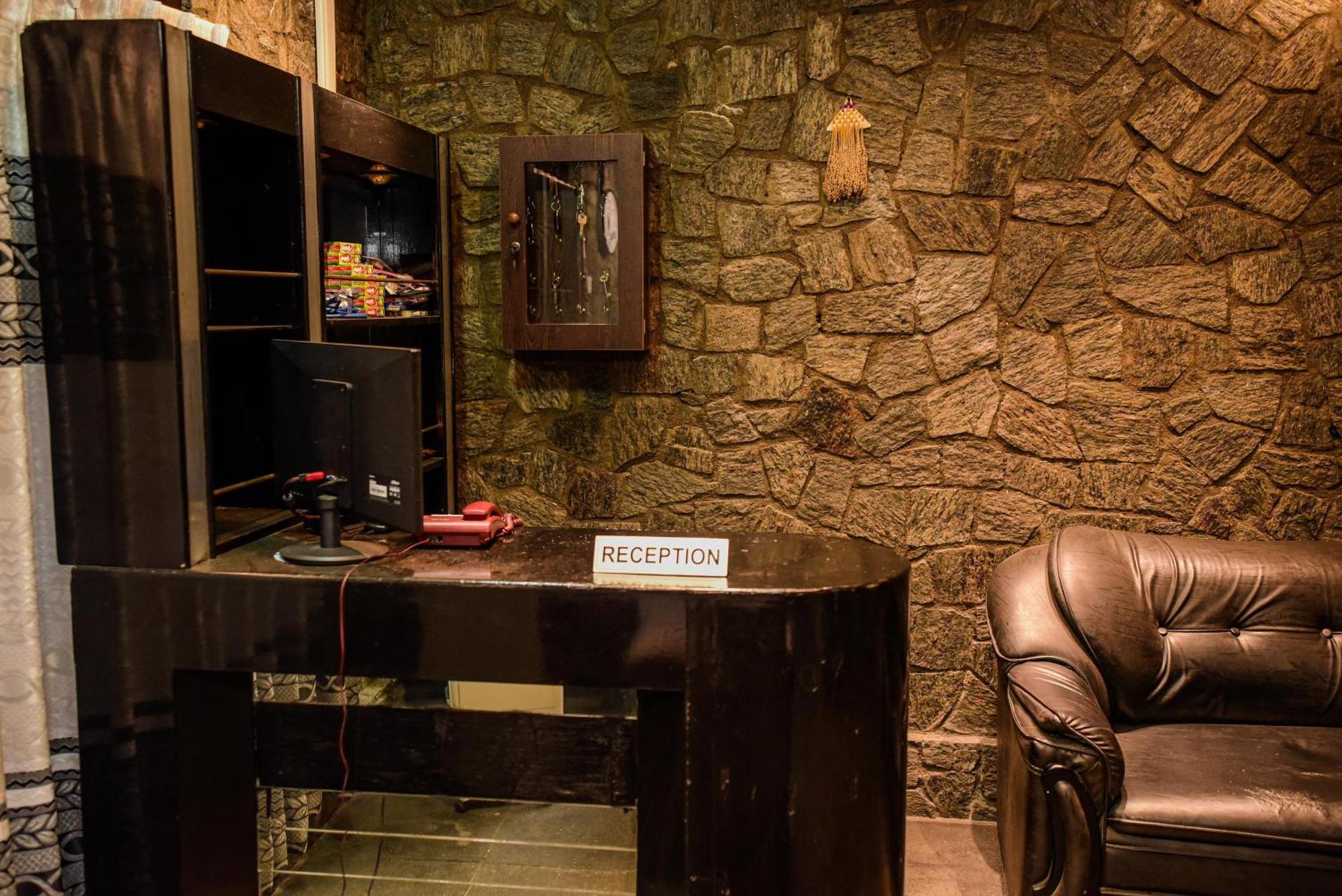Kandy Paradise Hotel & Spa Gelioya エクステリア 写真