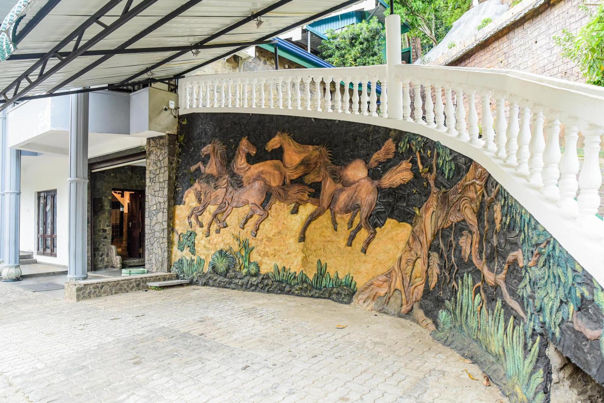 Kandy Paradise Hotel & Spa Gelioya エクステリア 写真
